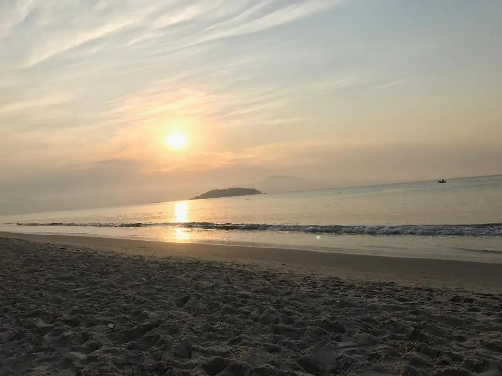 شقة Ocean Life Florianópolis البرازيل